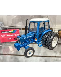 Ford 7600 na bliźniakach