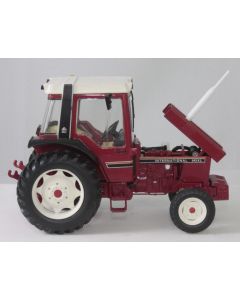 IHC 845 XL 2WD