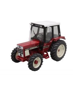 IHC 745 S 4x4