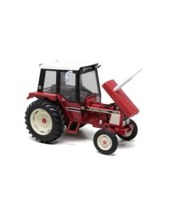 IHC 745S 2WD