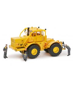Kirovets K700 A z 3 figurkami