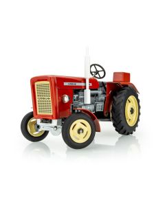 Ursus C-360 czerwony